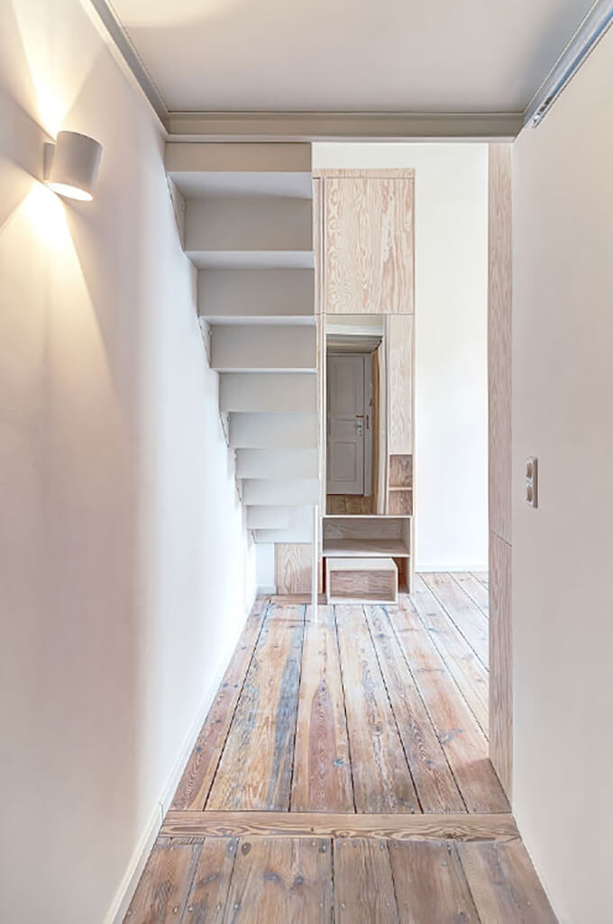 tiny-apartment-under-stairs