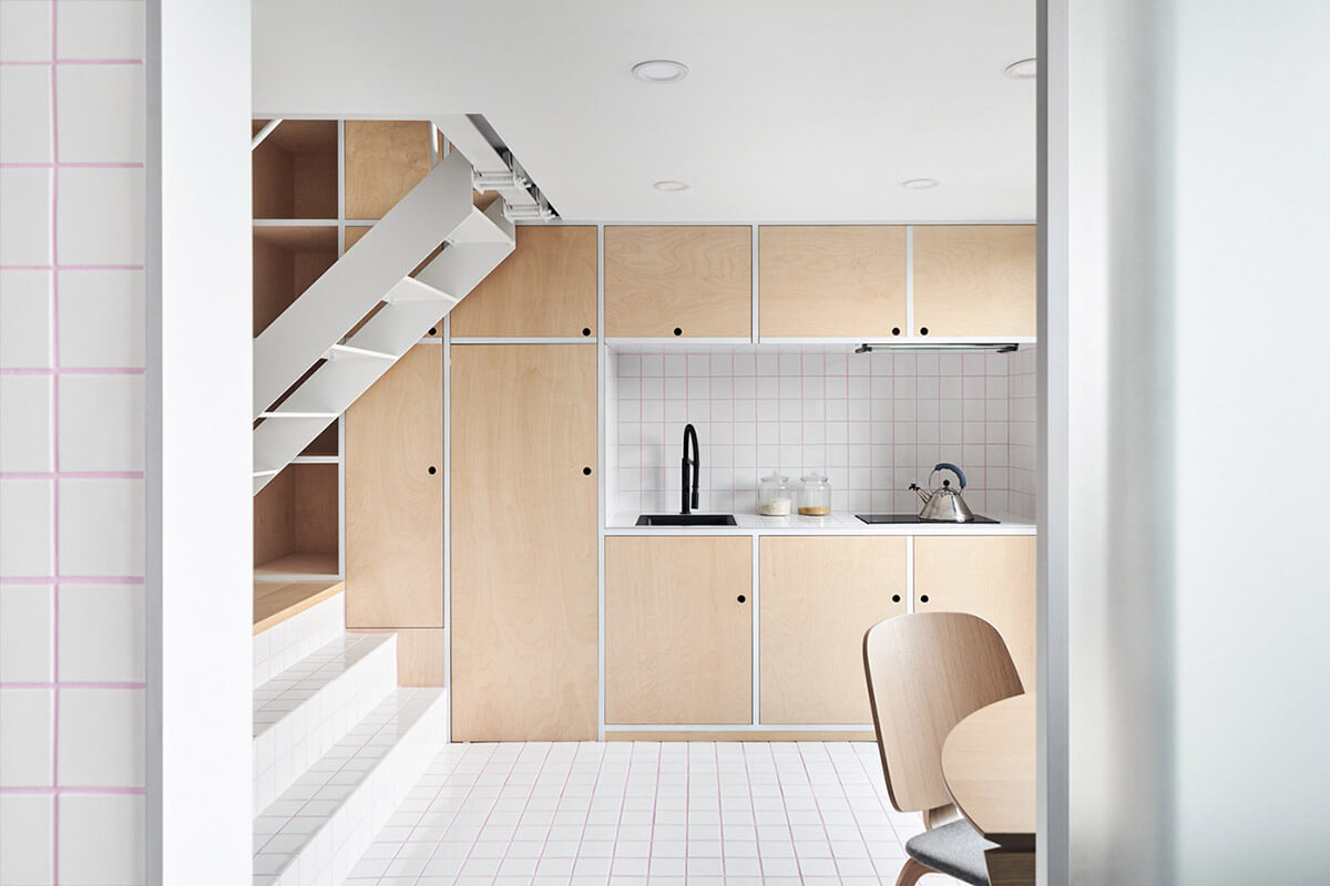 tiny-apartment-design-kitchen-cabinets