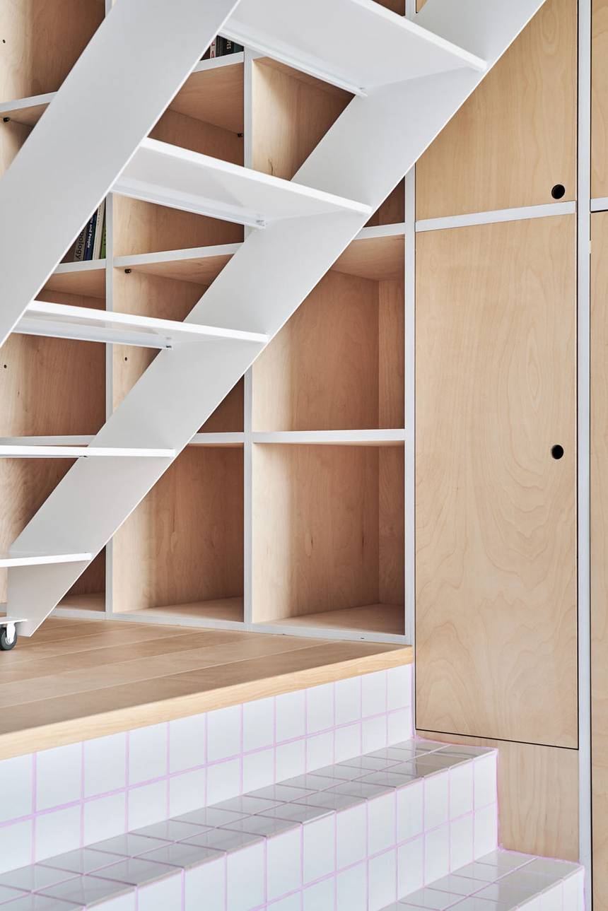 tiny-apartment-design-tile-steel-stair