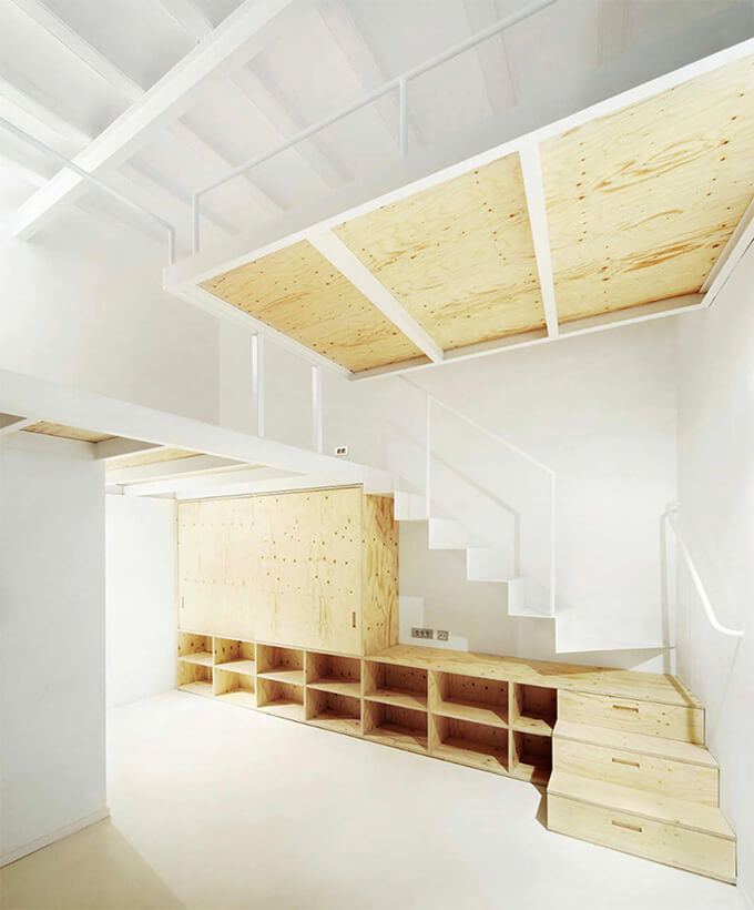 micro-apartment-stairs-storage