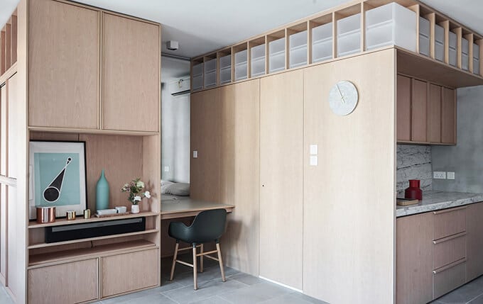 small-studio-apartment-main-room
