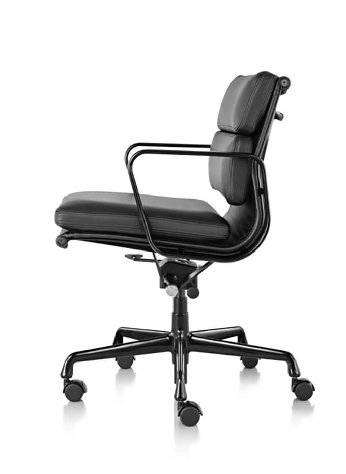 desk-chair-eames-management-soft-pad-2
