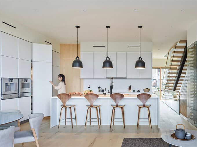 contemporary-house-kitchen