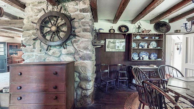 stone-cottage-dining-rrom