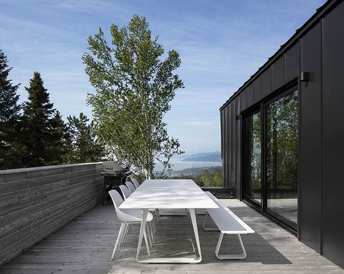 holiday-house-upper-level-roof-deck